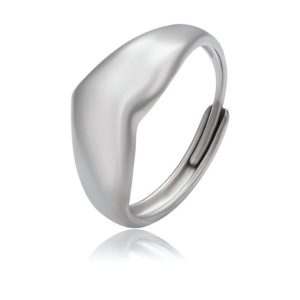 Elegant Ring